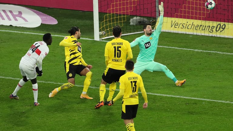 Bundesliga: Der VfB Stuttgart überrollte Borussia Dortmund in der zweiten Halbzeit.