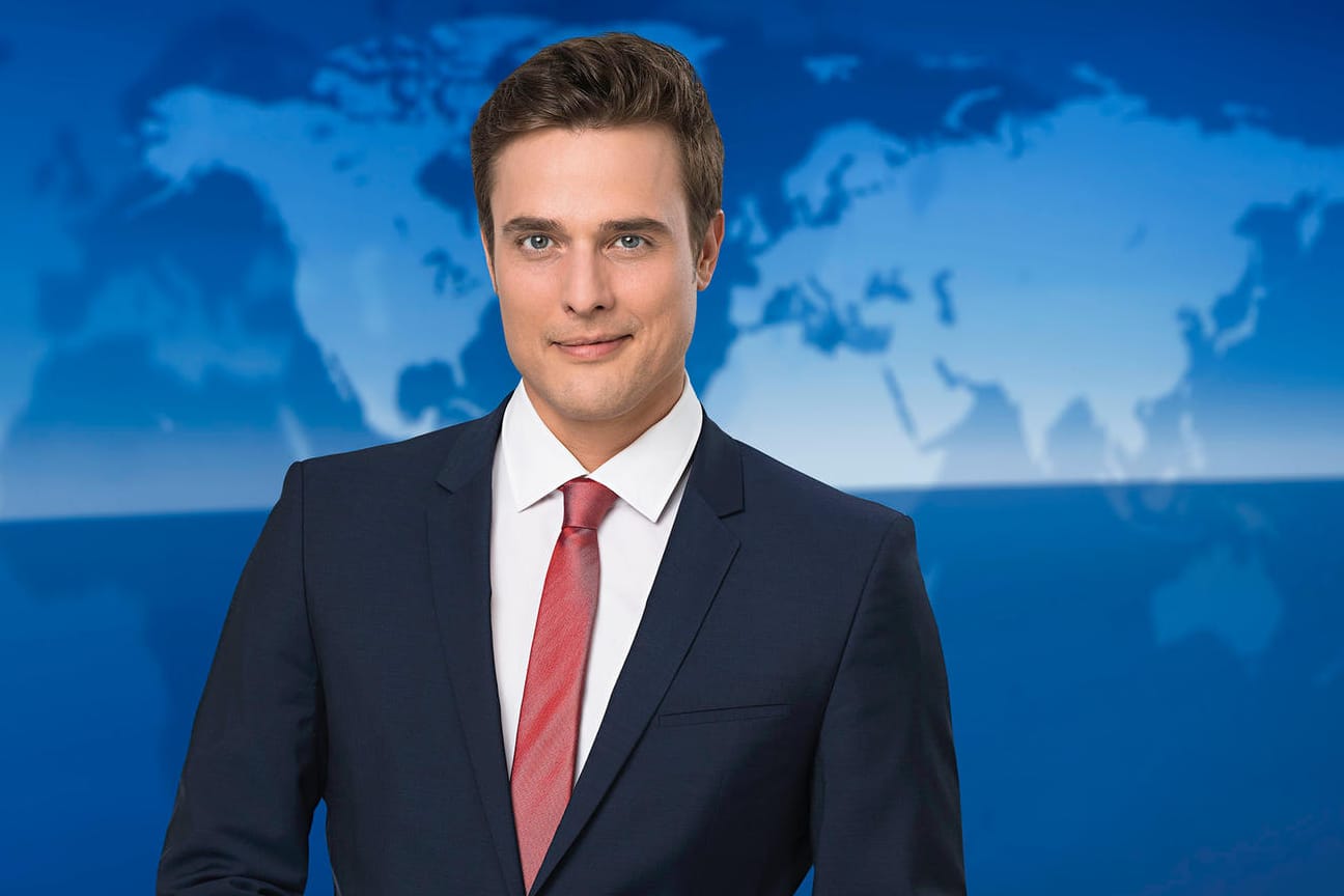 Constantin Schreiber: Neben seiner Kollegin Julia-Niharika Sen rückt er nach dem Abschied von Jan Hofer ins 20-Uhr-Team der "Tagesschau".