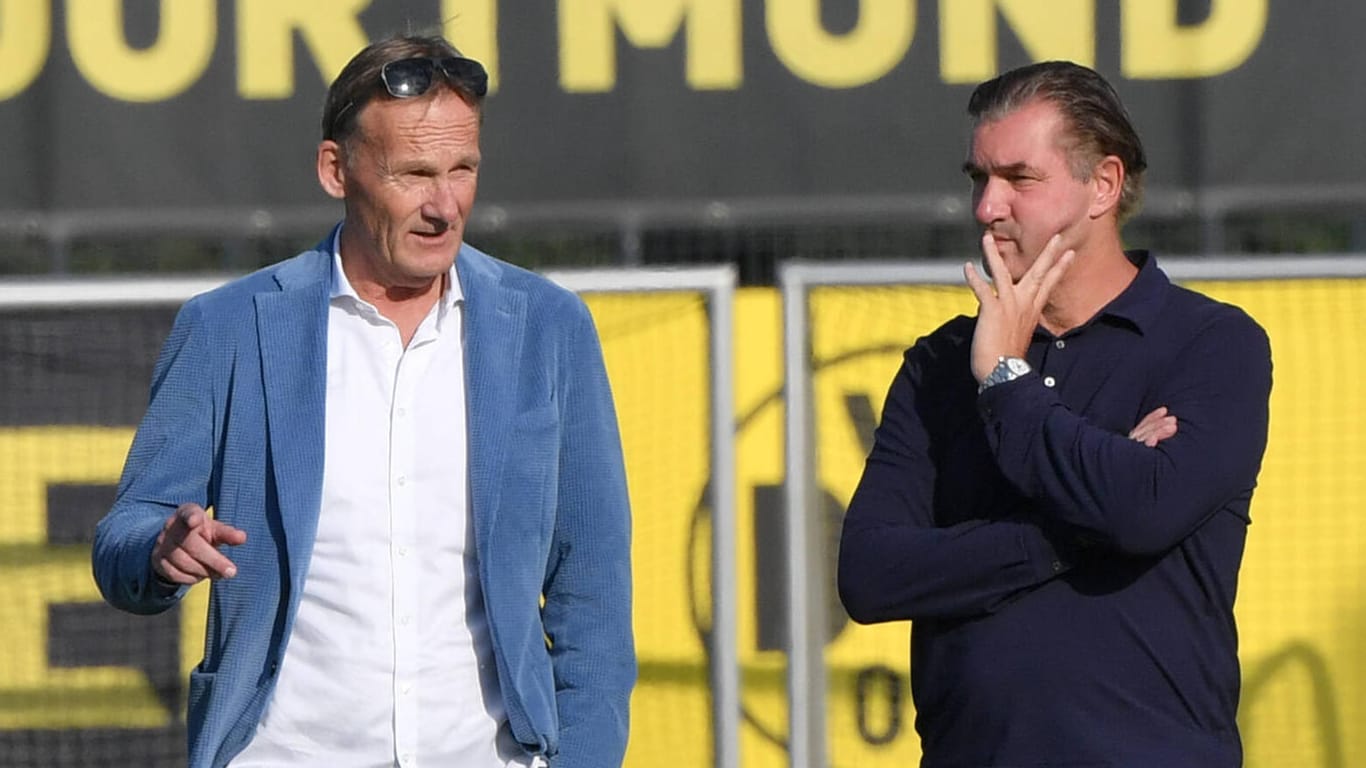 Hans-Joachim Watzke und Michael Zorc (v.l.): Die beiden Klubbosse müssen sich nun auf die Suche nach einem neuen BVB-Coach machen.