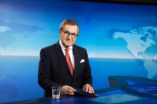 Jan Hofer verabschiedet sich als Chefsprecher der "Tagesschau", aber nicht von der Bildfläche.