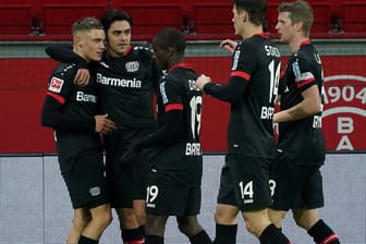 Bundesliga: Bayer Leverkusen ist neuer Tabellenführer.