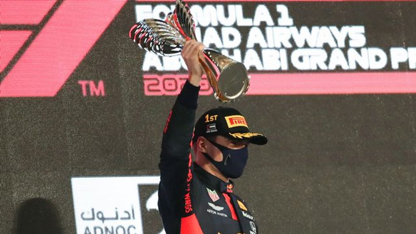 Red-Bull-Pilot Max Verstappen hat den Saisonabschluss in Abu Dhabi gewonnen.