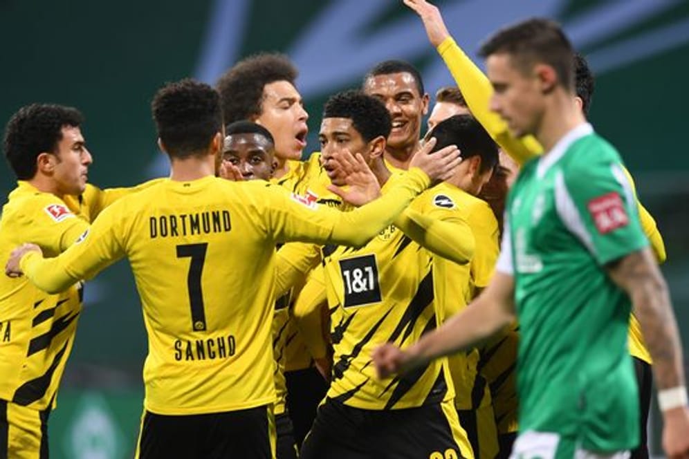 Borussia Dortmund feierte beim Debüt von Trainer Edin Terzic einen Sieg bei Werder Bremen.