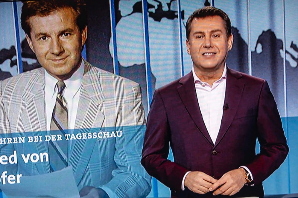 Ungewohnter Anblick: In der "Tagesschau" trug Jens Riewa keine Krawatte.