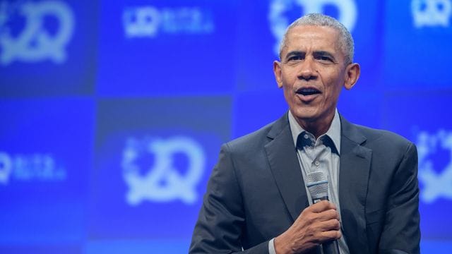 Barack Obama hat den ersten Teil seiner Memoiren veröffentlicht.