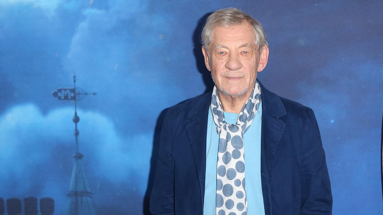 Ian McKellen: Der "Herr der Ringe"-Star wurde gegen das Coronavirus geimpft.