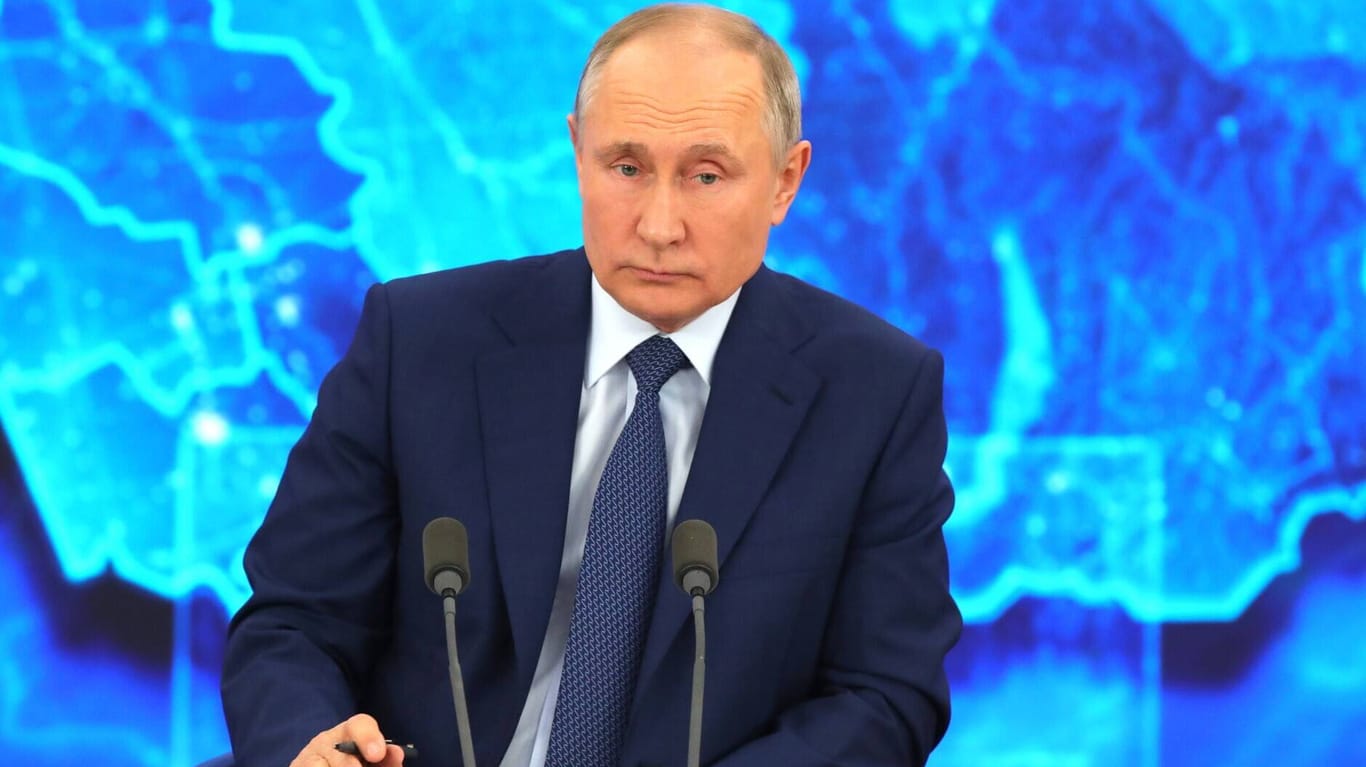 Wladimir Putin: Russlands Präsident kämpft für den Schein von Normalität.