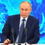 Wladimir Putins Propaganda-Show: Bizarre Fragen und ein kurioses Ende
