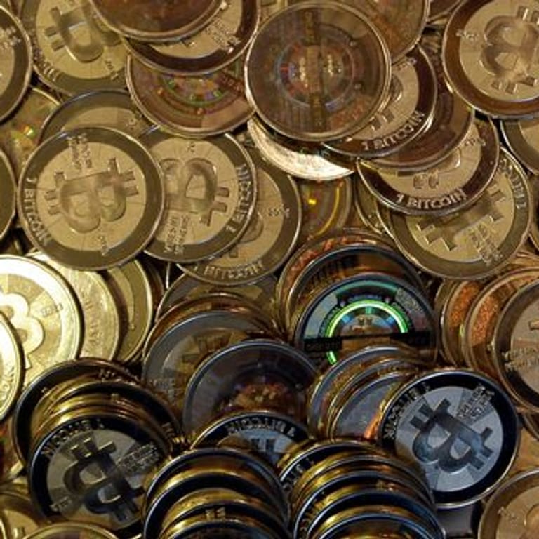 Coinbase, US-Handelsplattform für Krypto-Währungen wie Bitcoin, strebt an die Börse.
