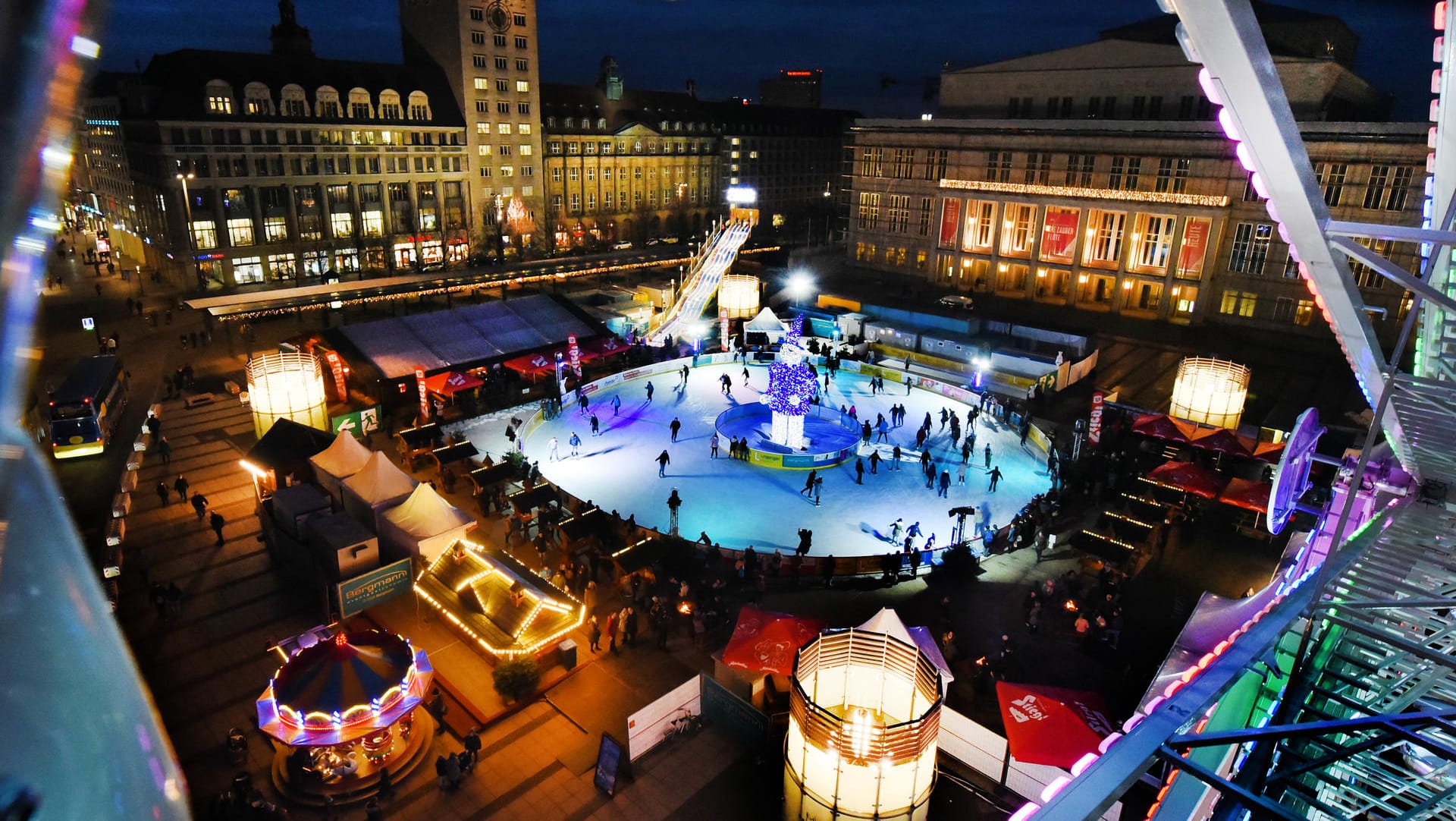 Der "Leipziger Eistraum" auf dem Augustusplatz (Archiv): Zuletzt fiel das Eislaufvergnügen wegen Corona aus, nun ist die Energiekrise schuld.