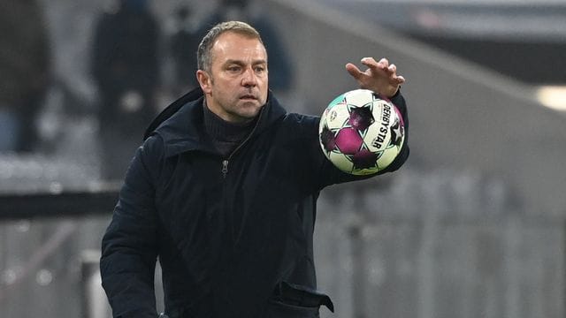 Musste Liverpool-Coach Jürgen Klopp den Vortritt als Welttrainer lassen: Bayern-Coach Hansi Flick. Musste Liverpool-Coach Jürgen Klopp den Vortritt als Welttrainer lassen: Bayern-Coach Hansi Flick.