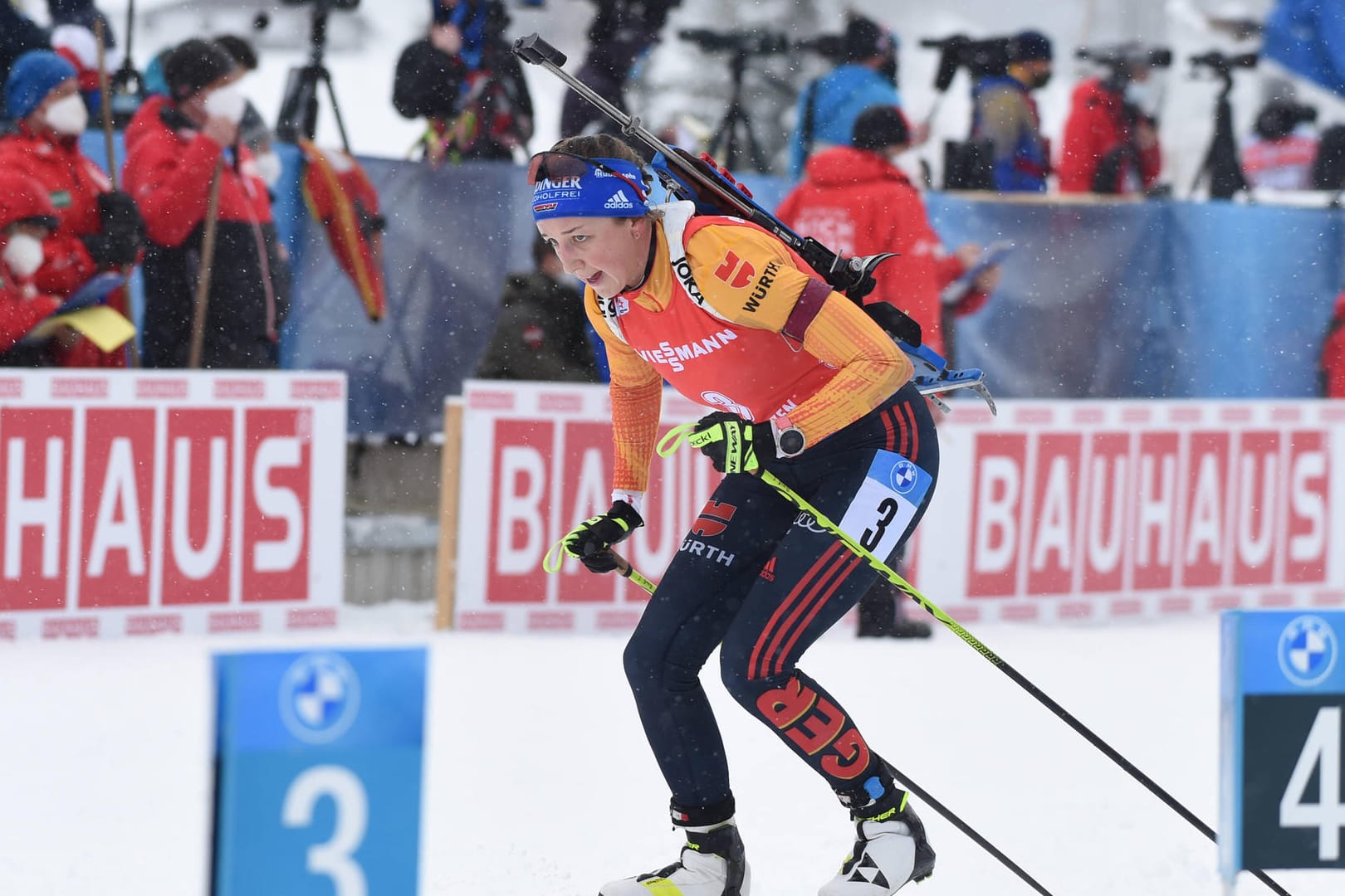 Franziska Preuß: Im Sprint von Hochfilzen verpasste sie das Treppchen ganz knapp.