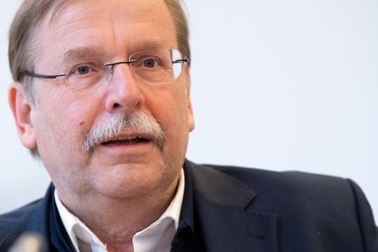 Unter anderem Rainer Koch wehrt sich gegen die Kritik von Peter Peters.