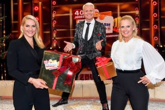 Judith Rakers (l-r), Guido Cantz und Barbara Schöneberger in der Show "Verstehen Sie Spass?".