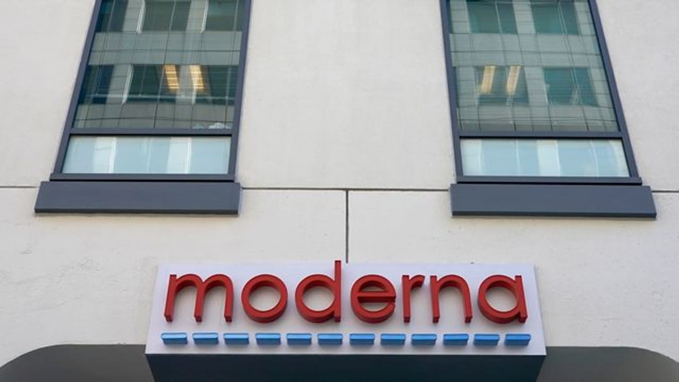 Das Moderna-Logo am Hauptsitz des Konzerns.