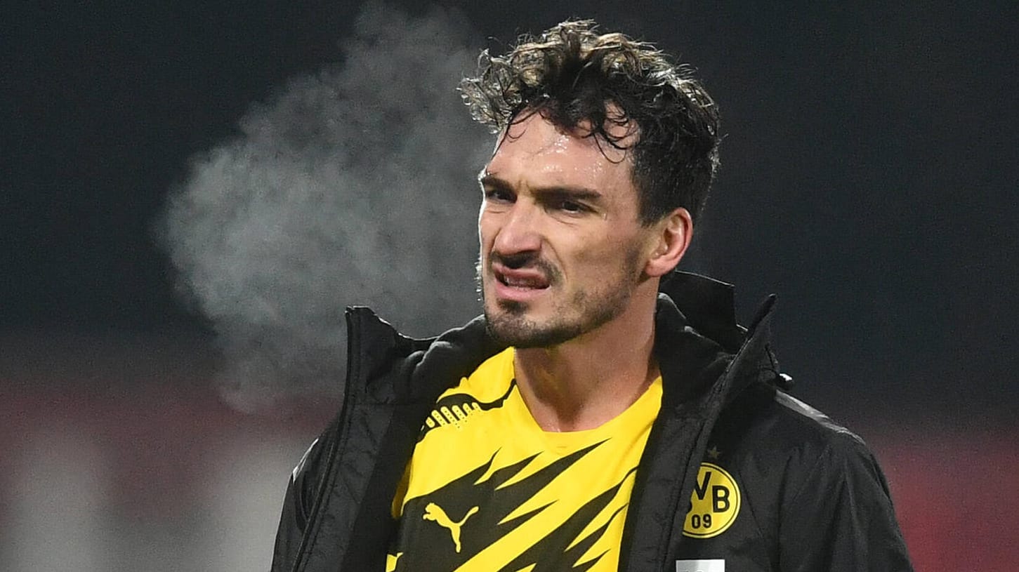 Mats Hummels: Borussia Dortmunds Abwehrboss machte seinem Ärger nach der Niederlage gegen Union Berlin Luft. Mats Hummels: Borussia Dortmunds Abwehrboss machte seinem Ärger nach der Niederlage gegen Union Berlin Luft.