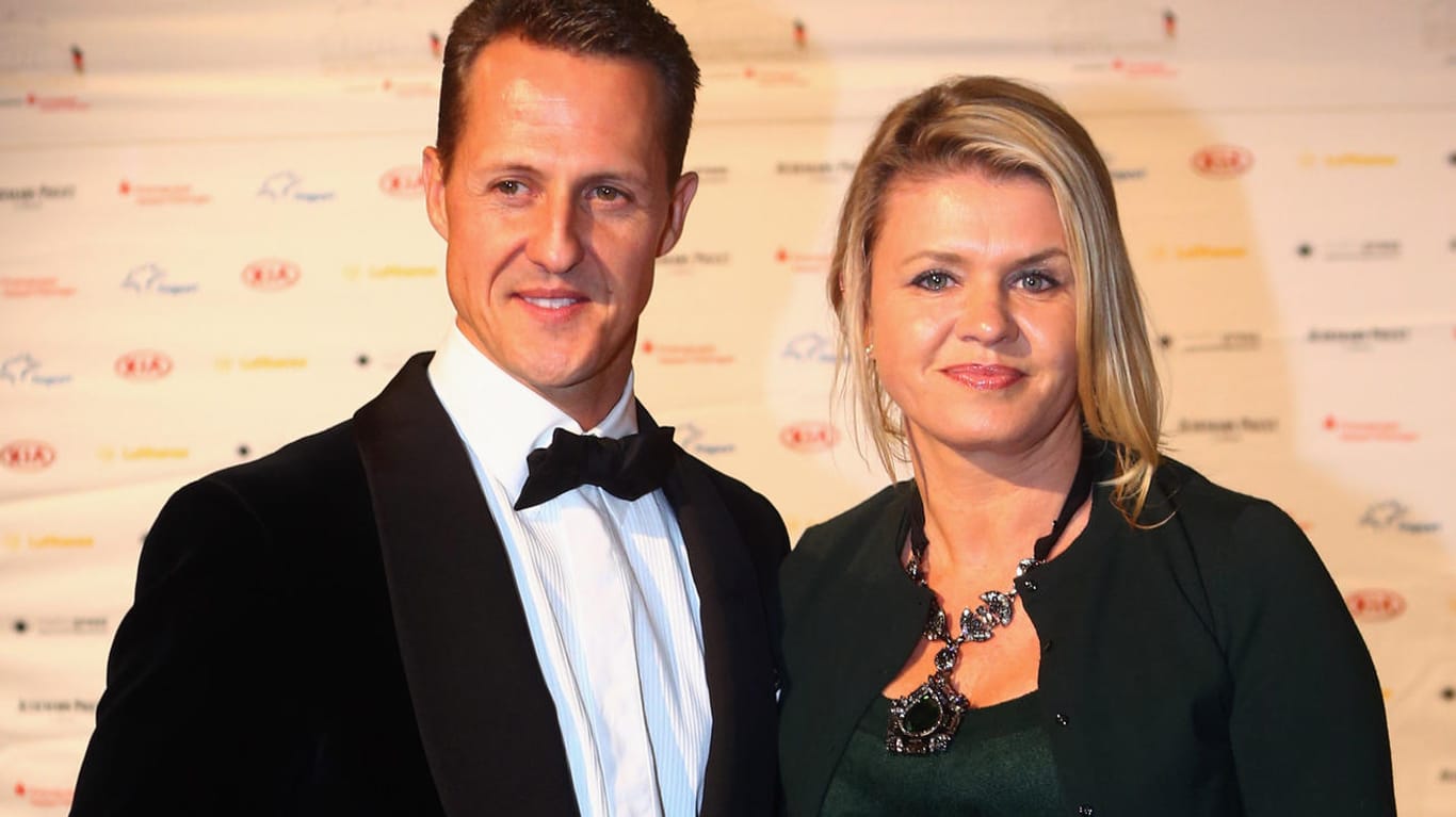 Michael Schumacher und Ehefrau Corinna: Die Aufnahme zeigt das Paar bei einem gemeinsamen Auftritt 2012.