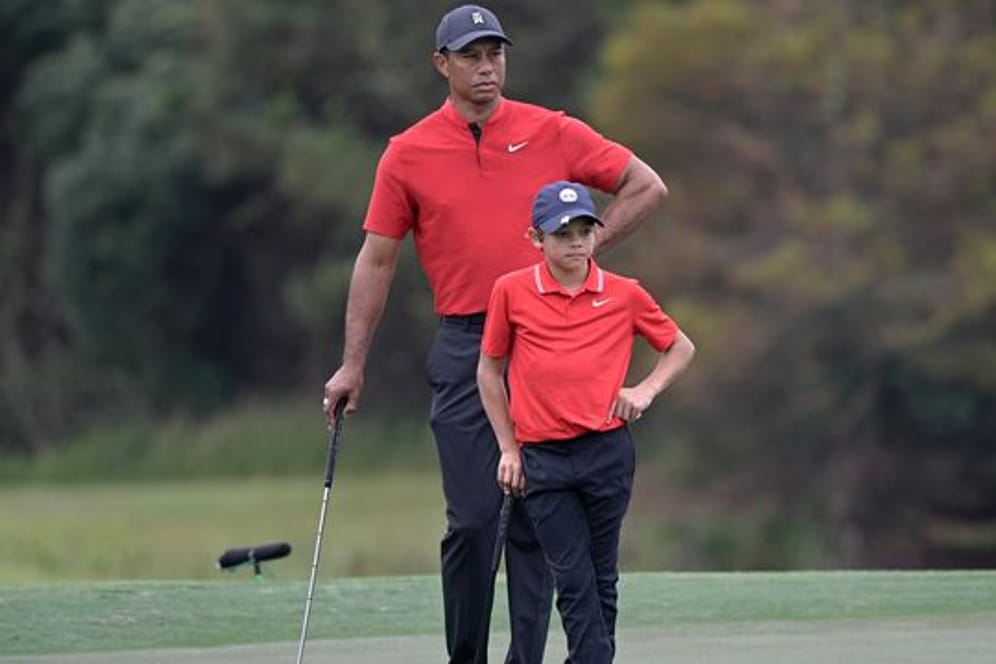 Tiger Woods und sein Sohn Charlie beendeten die PNC Championship in Orlando auf Platz sieben.