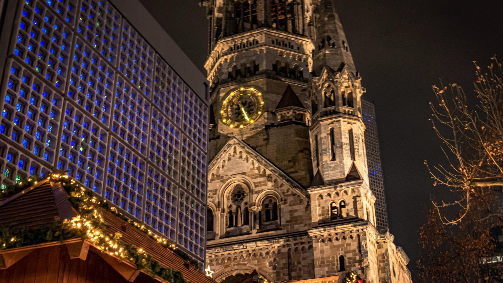 Kaiser-Wilhelm-Gedächtniskirche mit Glockenturm im Hintergrund (Archivbild): Sie befinden sich an der Tauentzienstraße in Berlin. Kaiser-Wilhelm-Gedächtniskirche mit Glockenturm im Hintergrund (Archivbild): Sie befinden sich an der Tauentzienstraße in Berlin.
