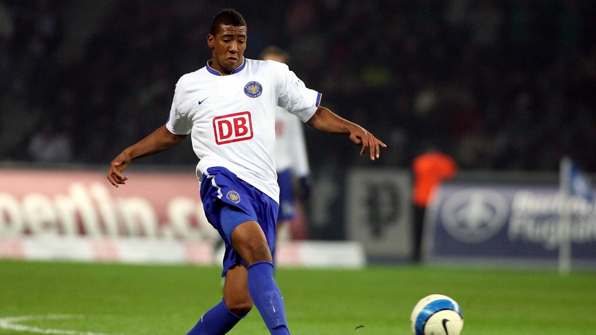 In der Saison 2006/2007 lief Jerome Boateng für Hertha BSC auf und absolvierte insgesamt 10 Spiele für den Bundesligisten.