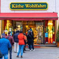 Geschäft von Käthe Wohlfahrt in Berlin: Der Ausfall der Weihnachtsmärkte macht der Traditionsfirma zu schaffen.