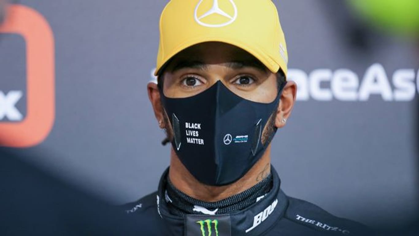 Lewis Hamilton (35) hat infolge seiner Corona-Infektion vier Kilogramm Körpergewicht verloren.