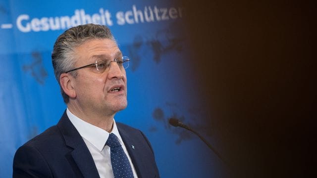 Befürchtet, dass sich durch die Feiertage das Infektionsgeschehen noch weiter anspannen könnte: RKI-Präsident Lothar Wieler.