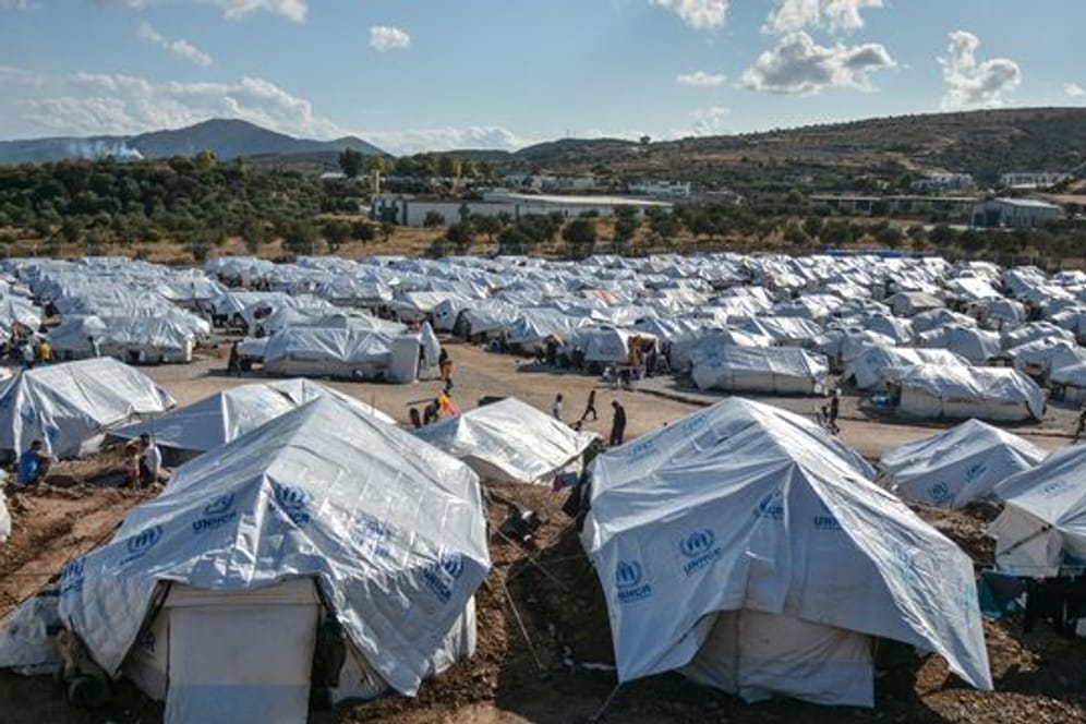 Das provisorische Zeltlager "Kara Tepe": Das Lager soll noch schlimmer als das Lager Moria sein, das vor gut 100 Tagen bei einem Großbrand zerstört wurde.