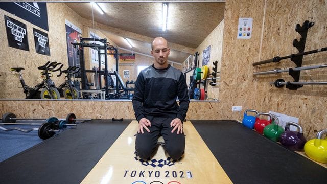 Ringer Frank Stäbler bereitet sich nach seiner Covid-19-Erkrankung unter anderem mit einer Atemtherapie auf die Tokio-Spiele vor.