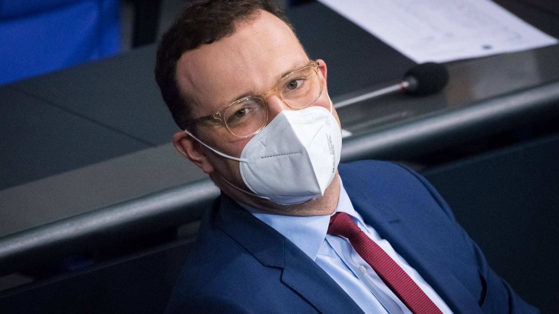 Jens Spahn: Der Bundesgesundheitsminister hat bei der Beschaffung der Masken Fehler eingeräumt.