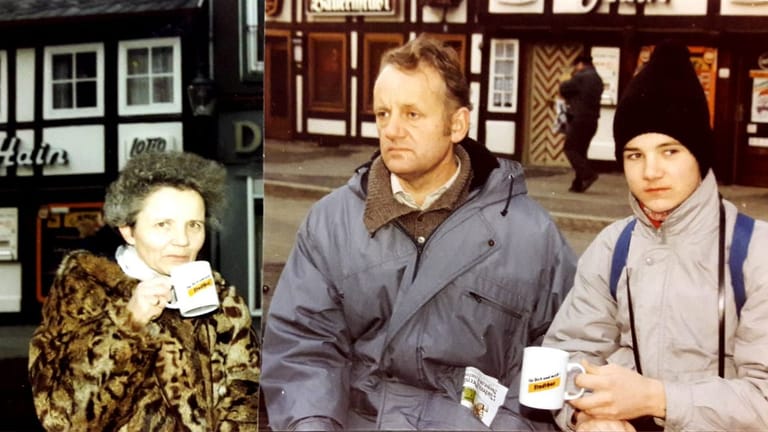 Glühwein trinken in Goslar: Sören Marotz (r.) mit seinen Eltern im Dezember 1990.