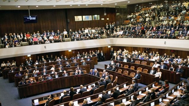 Nach der Wahl im September sind die Bemühungen um eine Regierungsbildung in Israel endgültig gescheitert. Nach der Wahl im September sind die Bemühungen um eine Regierungsbildung in Israel endgültig gescheitert.