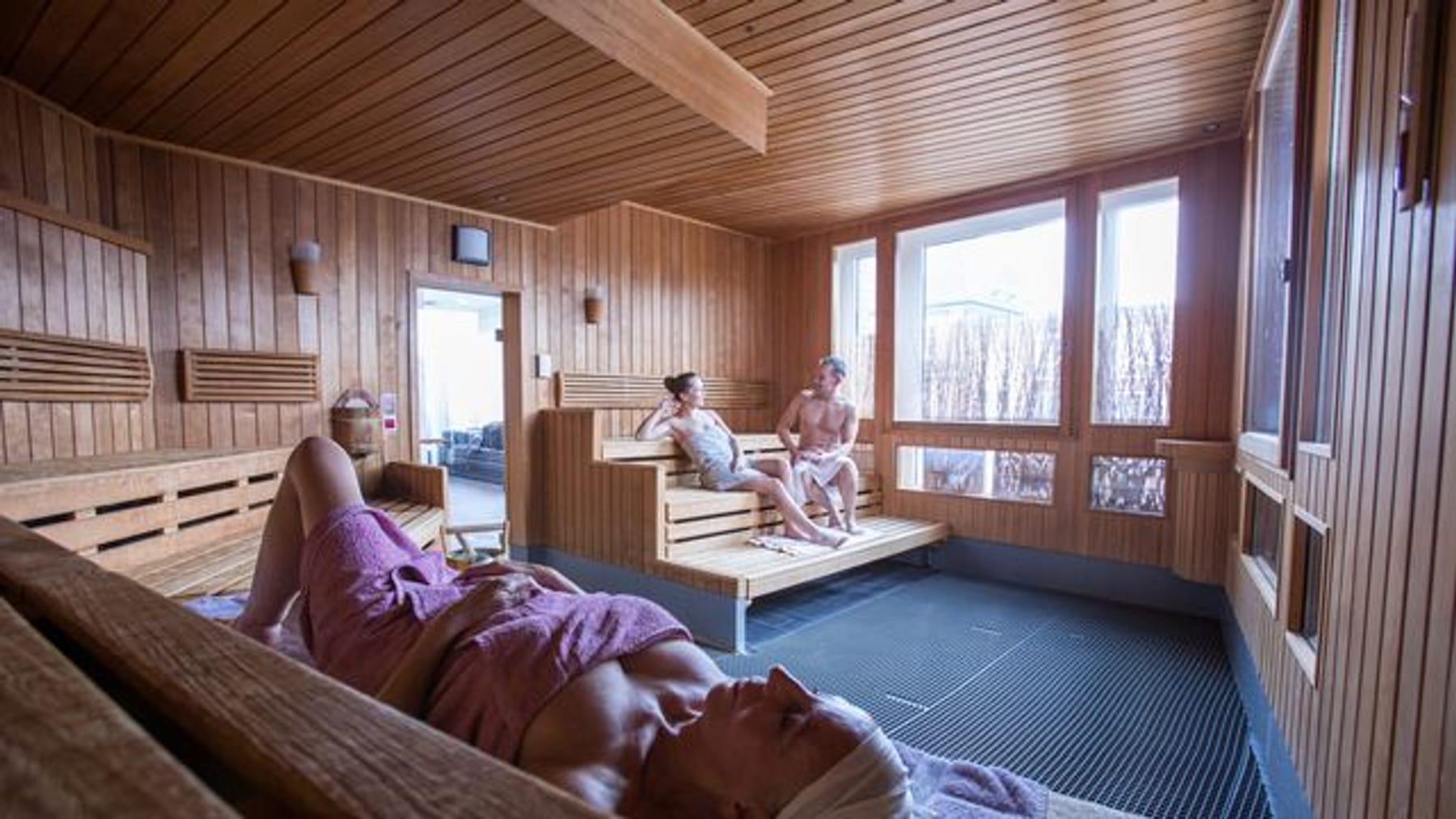 Nackt oder nicht?: Etikette und Hygiene in der Sauna