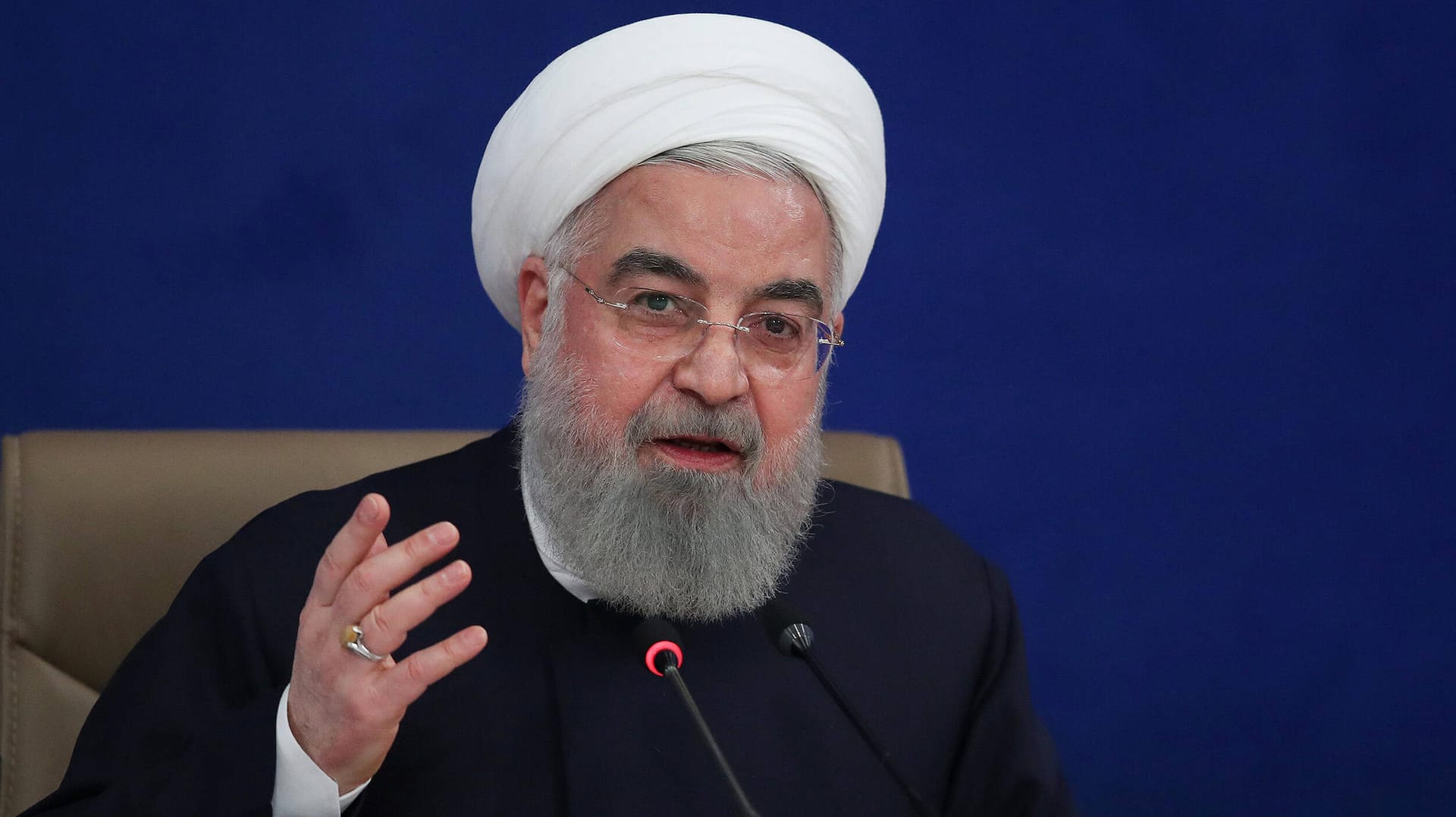 Hassan Ruhani: Der iranische Präsident äußert sich in einer Propaganda-Botschaft abfällig über US-Präsident Trump. Hassan Ruhani: Der iranische Präsident äußert sich in einer Propaganda-Botschaft abfällig über US-Präsident Trump.