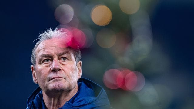 Interimstrainer Huub Stevens hat seine Mission auf Schalke erfüllt.