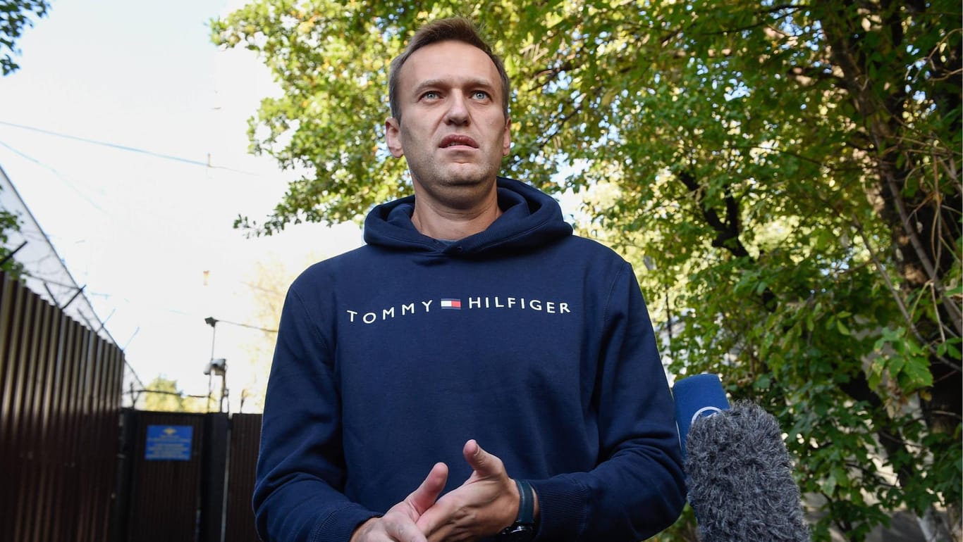 Alexej Nawalny: "Sein guter Gesundheitsstatus vor der Vergiftung hat wahrscheinlich seine Erholung begünstigt", sagen die Ärzte.