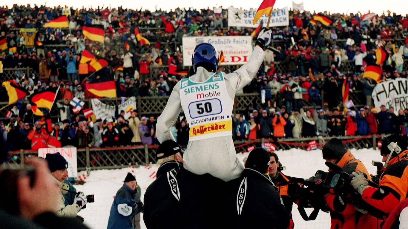 Sven Hannawald: Der frühere Springer ist der letzte deutsche Sieger der Vierschanzentournee, im Januar 2002 wurde er von den Fans bejubelt.