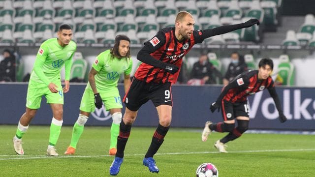 Frankfurts Bas Dost steht vor einem Wechsel zum FC Brügge.