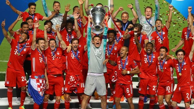 Triple-Sieger, Weltfußballer, Welttorhüter: Der FC Bayern München räumte 2020 alles ab. Triple-Sieger, Weltfußballer, Welttorhüter: Der FC Bayern München räumte 2020 alles ab.