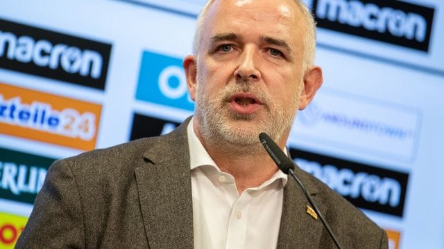 Gibt sich trotz Corona-Krise optimistisch: Union-Präsident Dirk Zingler. Gibt sich trotz Corona-Krise optimistisch: Union-Präsident Dirk Zingler.
