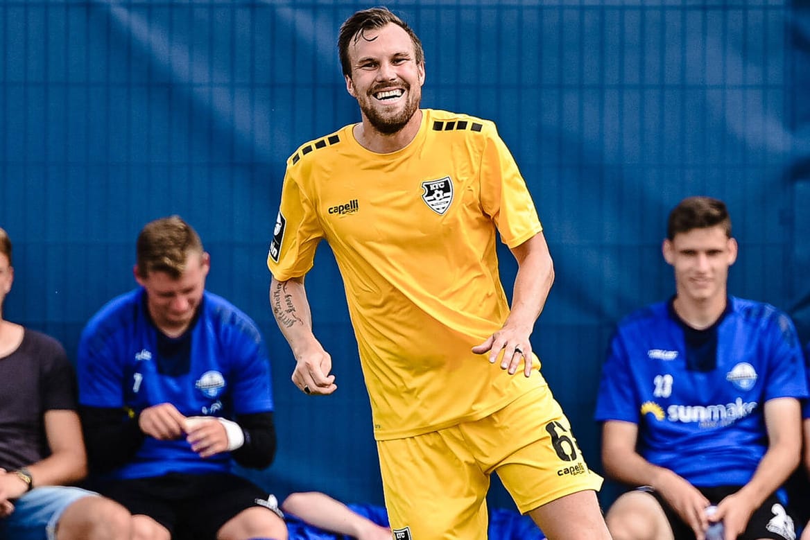 Rivalität mit Schalke im Blut: Ex-BVB-Spieler Großkreutz, hier bei einem Uerdingen-Testspiel im August.