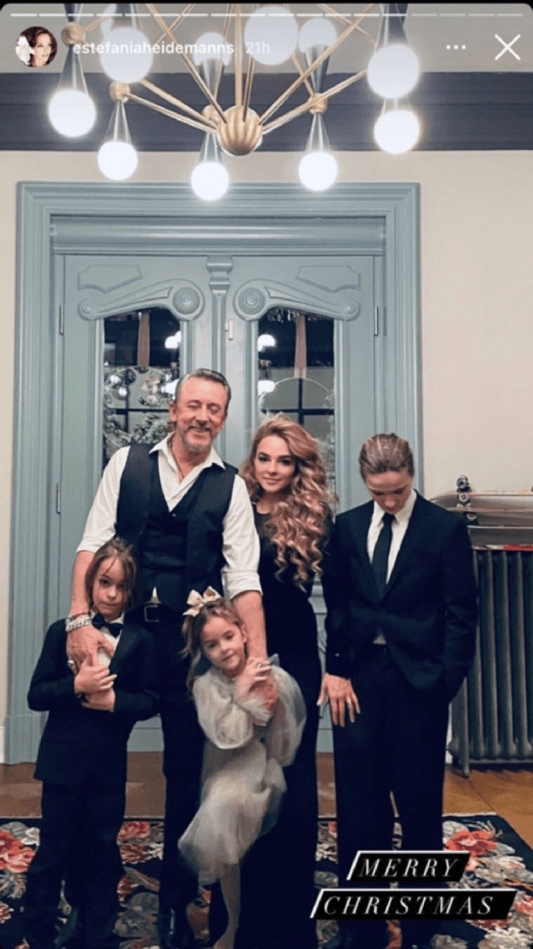 Estefania und ihre Familie an Weihnachten.
