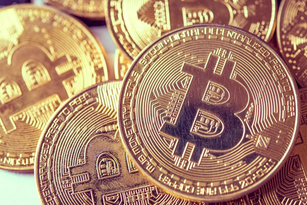 Bitcoin (Symbolbild): Die bekannte Kryptowährung erreicht einen neuen Höchststand.