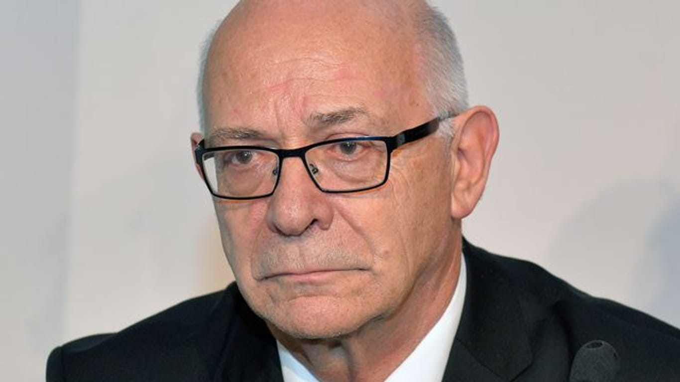 Werder Bremens Ehrenpräsident, Klaus-Dieter Fischer.