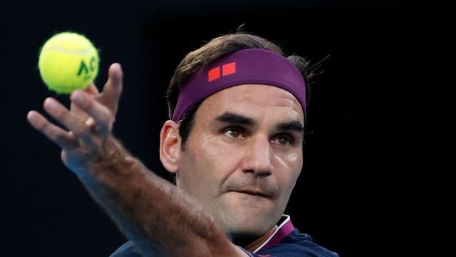 Grand-Slam-Rekordsieger Roger Federer wird wegen Trainingsrückstands nicht an den Australian Open teilnehmen. Grand-Slam-Rekordsieger Roger Federer wird wegen Trainingsrückstands nicht an den Australian Open teilnehmen.