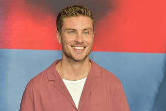 Jannik Schümann: Der Schauspieler feierte sein Coming-Out.