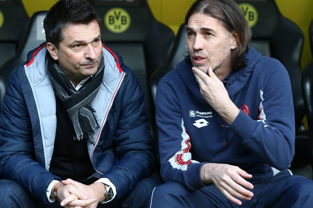 Saison 2015/2016: Mainz-Manager Christian Heidel (li.) mit dem damaligen Trainer Martin Schmidt beim Auswärtsspiel in Dortmund.