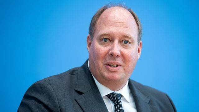 Erwartet eine Verlängerung des Lockdowns: Kanzleramtschef Helge Braun.