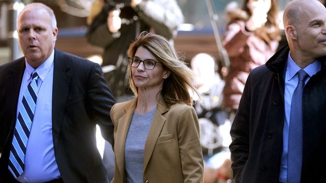 Lori Loughlin hat ihre Strafe verbüßt.