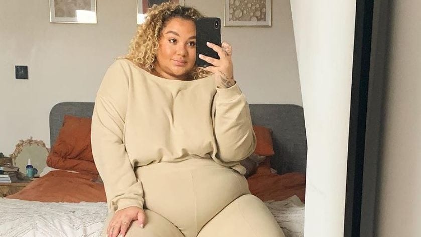 Influencerin Grace: Sie liegt nach der Geburt ihres Sohnes im Koma. Influencerin Grace: Sie liegt nach der Geburt ihres Sohnes im Koma.